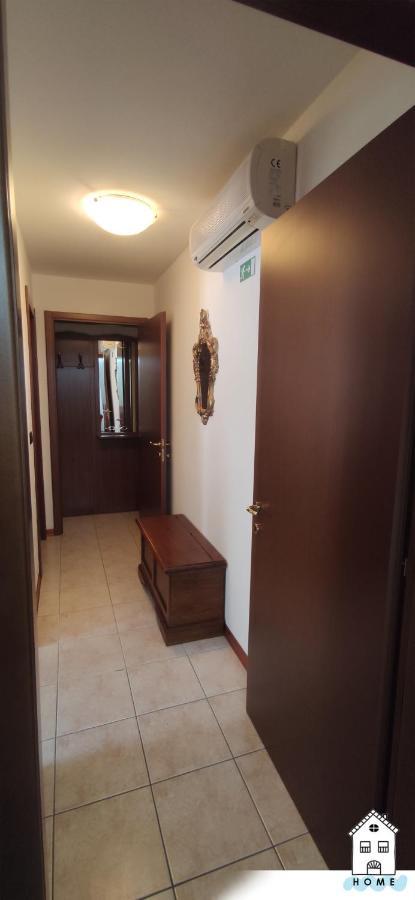 Appartamento In Centro Home مونفالكوني المظهر الخارجي الصورة